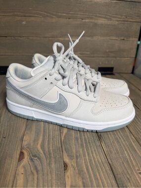 Nike SB Dunk Low - Custom ‘White Lobster’ - Size 8W